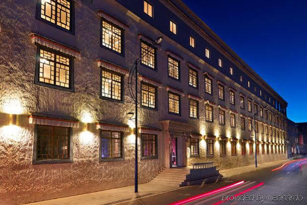 Four Points By Sheraton Lhasa Zewnętrze zdjęcie